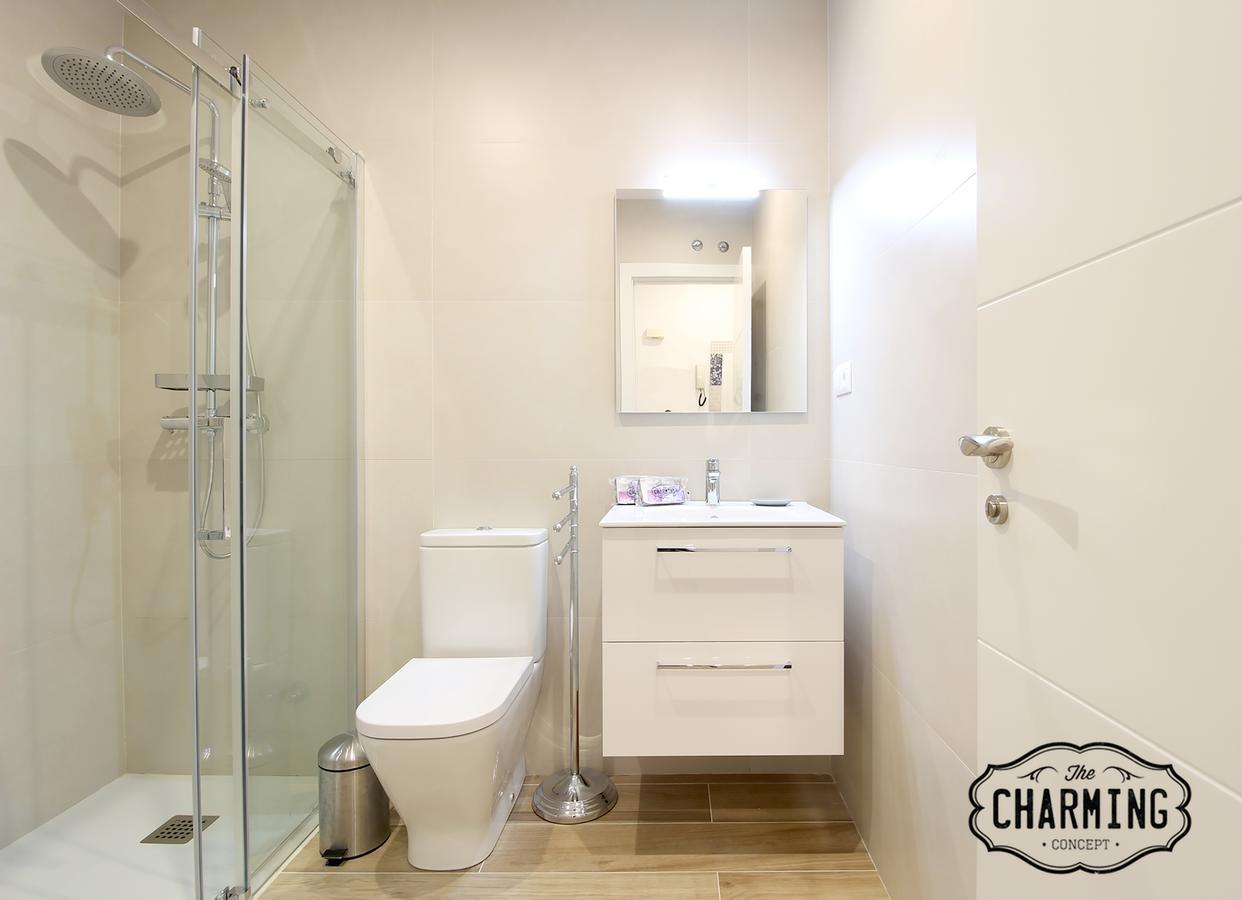 Charming Puerta del Sol Apartment Madrid Bagian luar foto